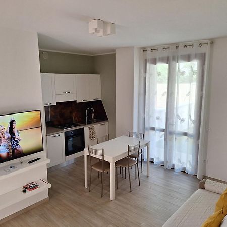 Dd House Family Holiday Apartment Чечина Екстериор снимка