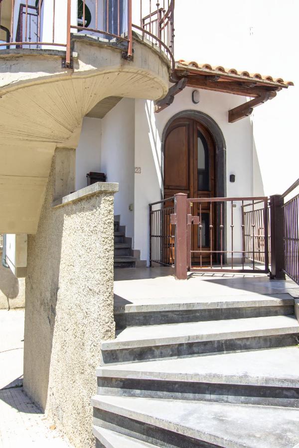 Dd House Family Holiday Apartment Чечина Екстериор снимка