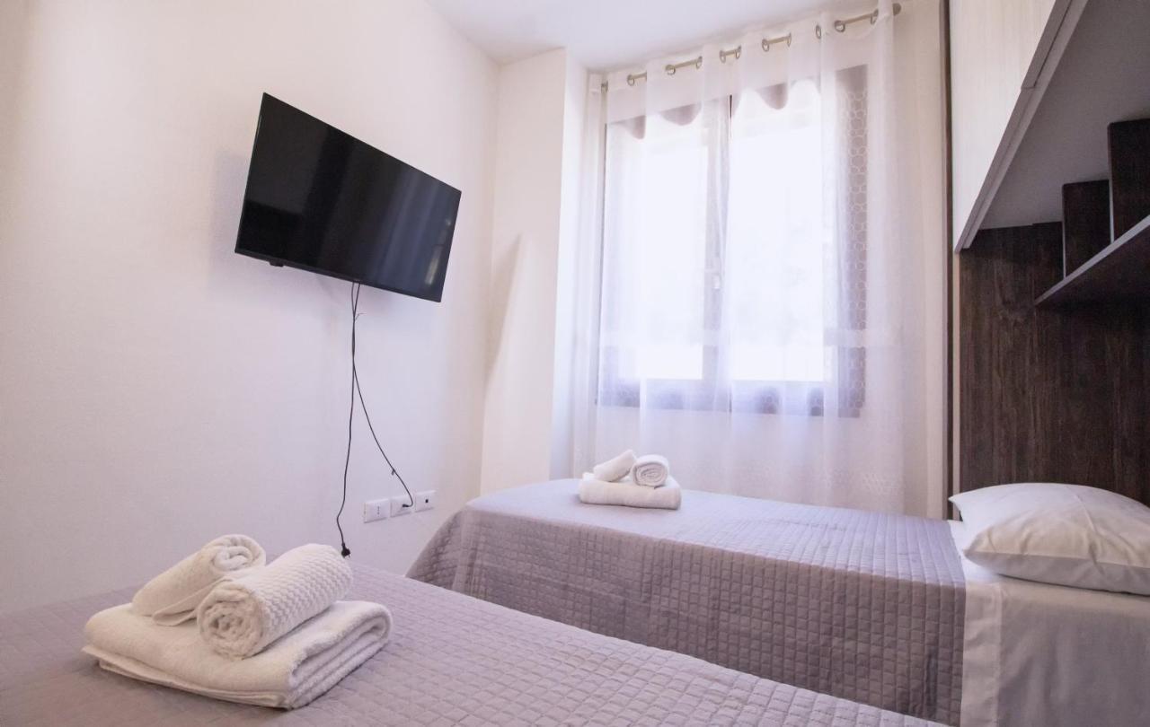 Dd House Family Holiday Apartment Чечина Екстериор снимка
