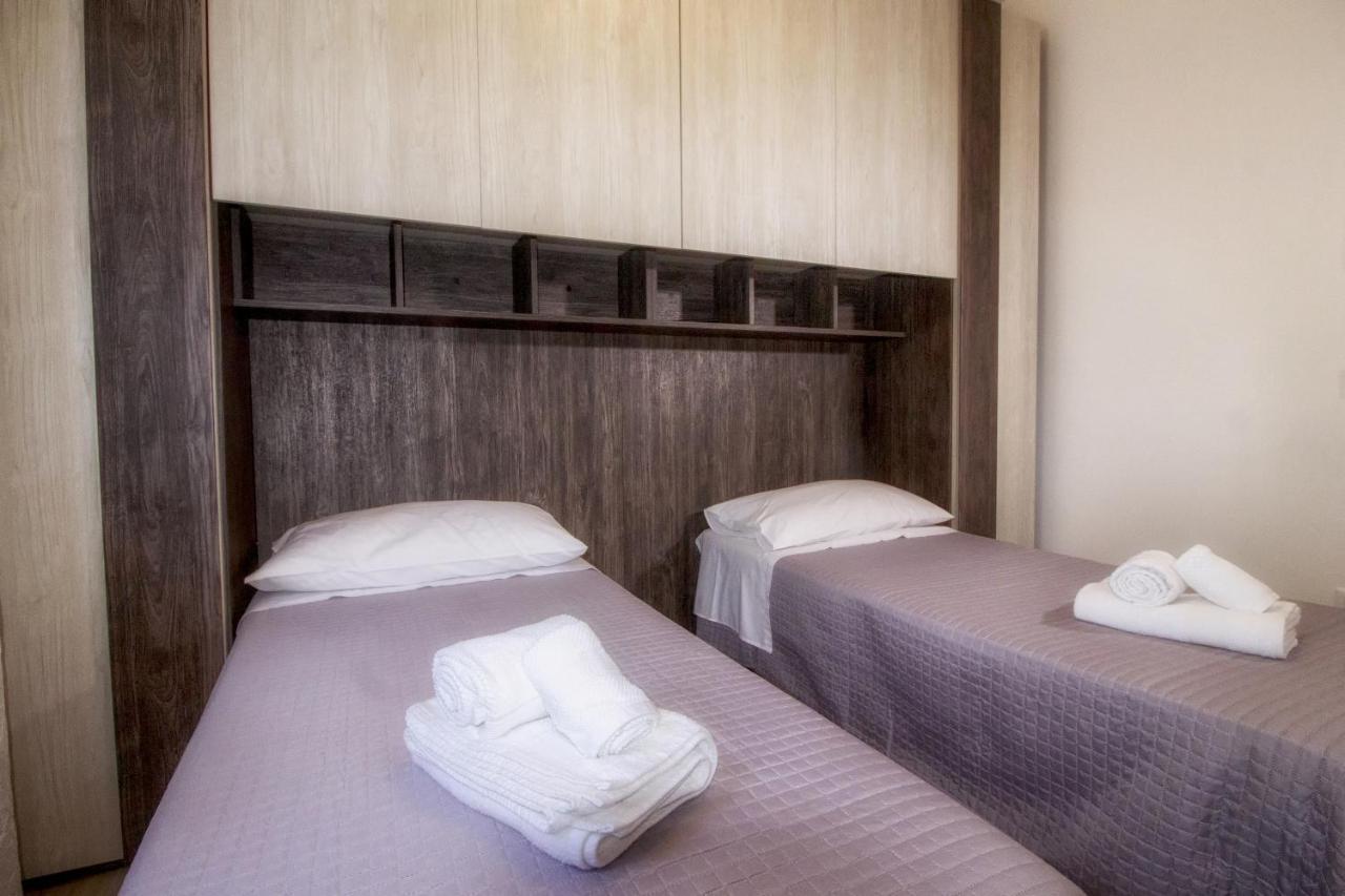 Dd House Family Holiday Apartment Чечина Екстериор снимка