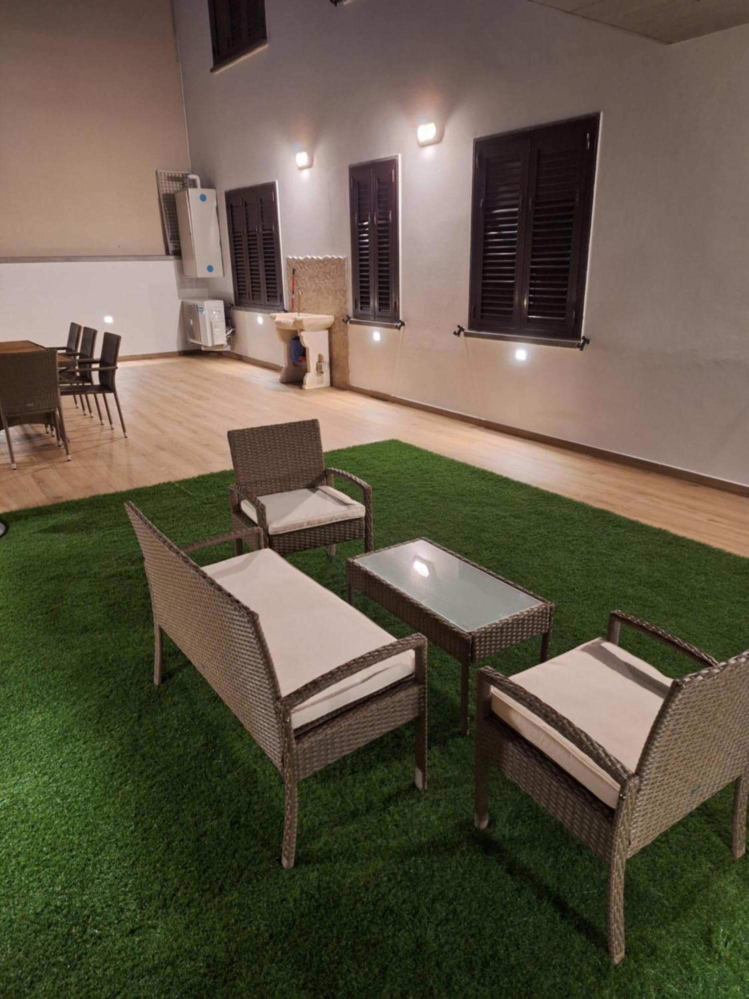 Dd House Family Holiday Apartment Чечина Екстериор снимка