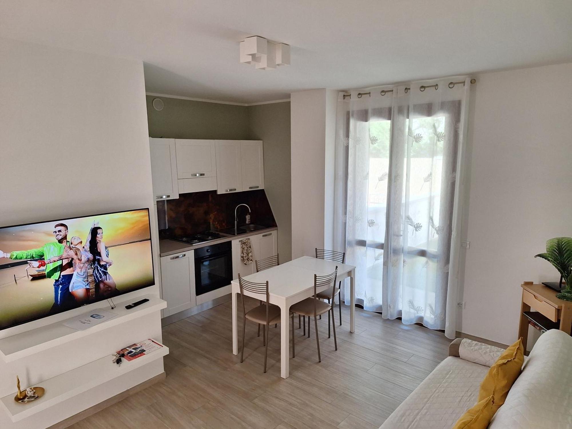 Dd House Family Holiday Apartment Чечина Екстериор снимка